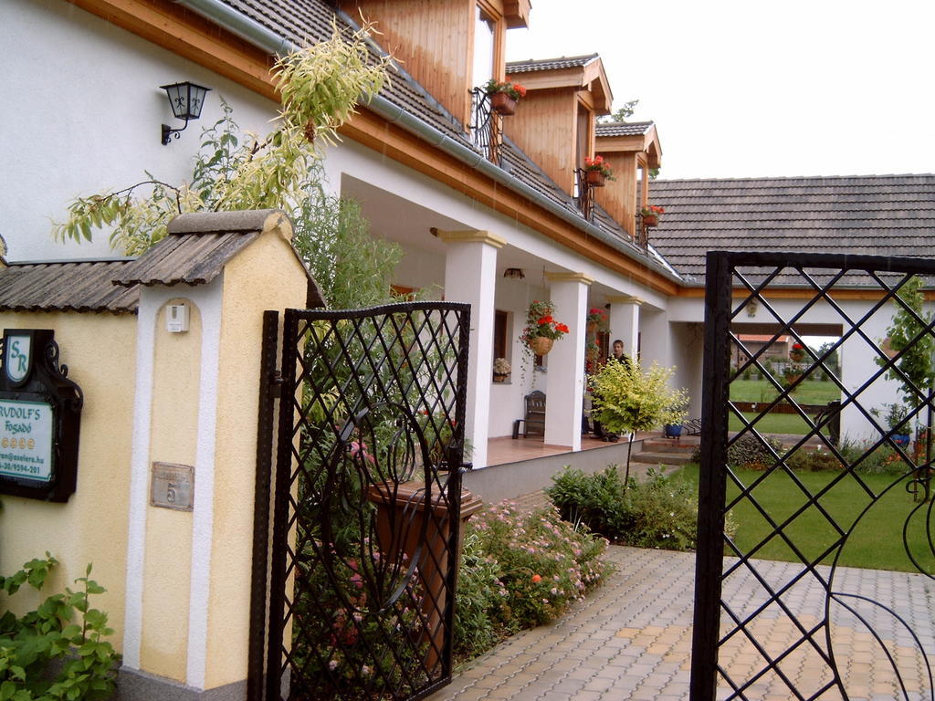 Rudolf'S Fogado Hotel Zsira Exterior photo