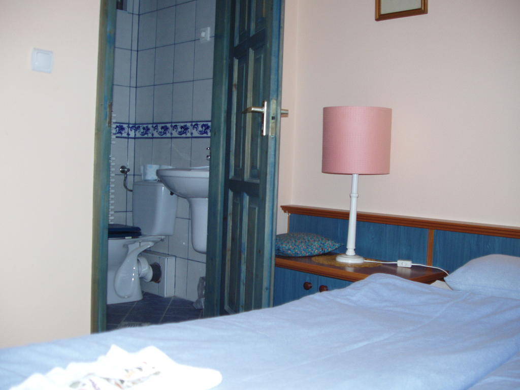 Rudolf'S Fogado Hotel Zsira Exterior photo